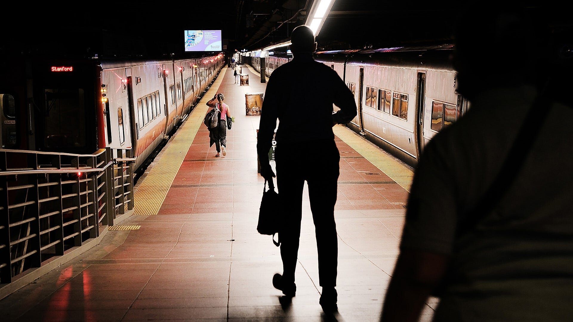 Recent layoffs fueling recession anxiety